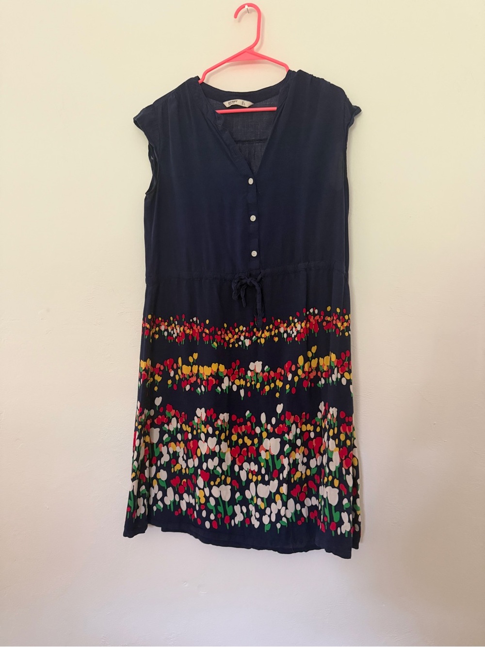 Old navy women’s dress - size large